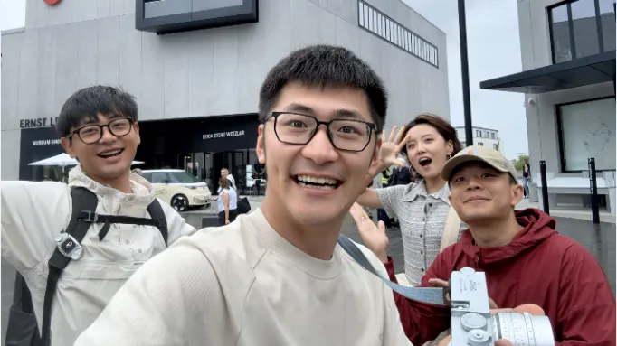 连续五年送iPhone：影视飓风的"老规矩"背后，是人心工程还是真福利？